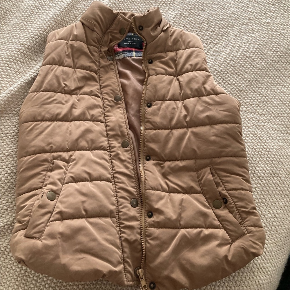CUTE FALL VEST